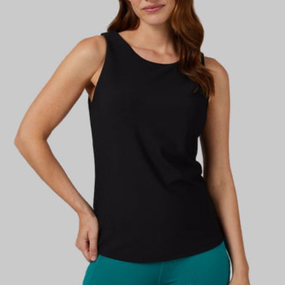 NWT 32 Degrees Cool Rib Built‑In Bra Tank Black Small Athleisure Workout Top